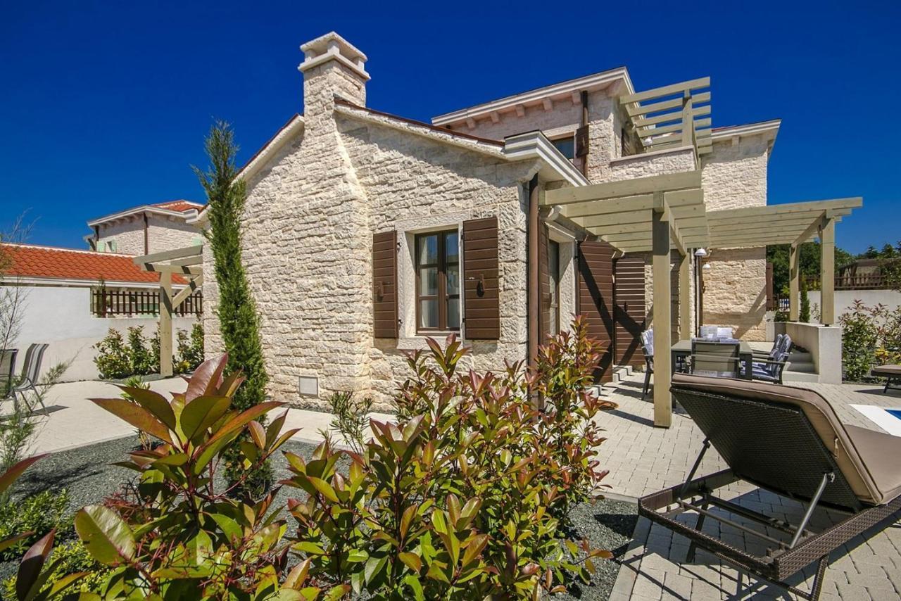 Luxury Stone Villa Zanelli Liznjan Exterior photo